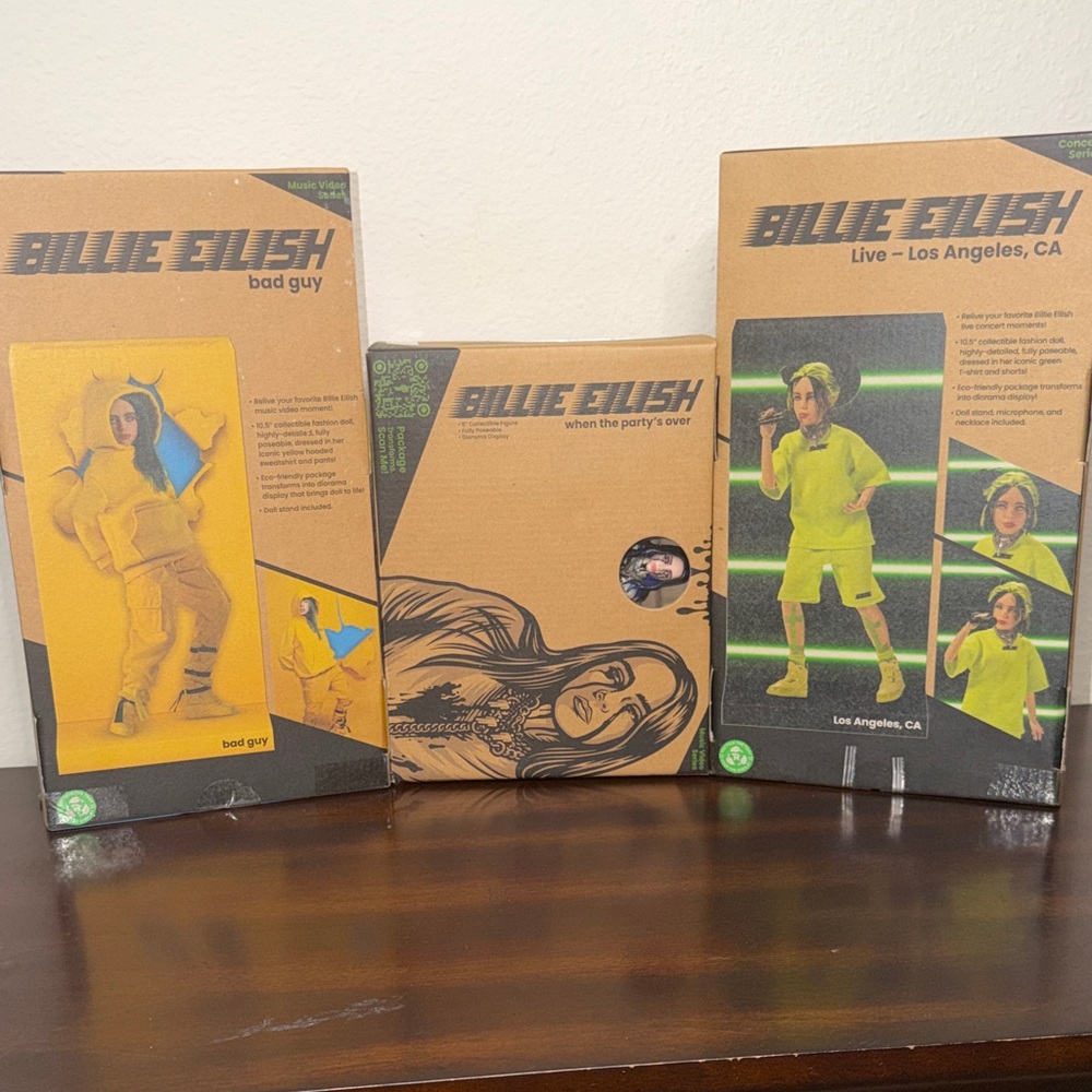 Billie Eillish Bundle bad guy when the party’s over live - los Angeles, Ca Dolls